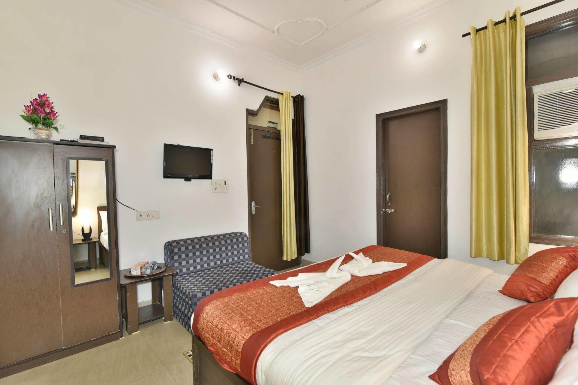 Hotel Sham Villa Амритсар Экстерьер фото
